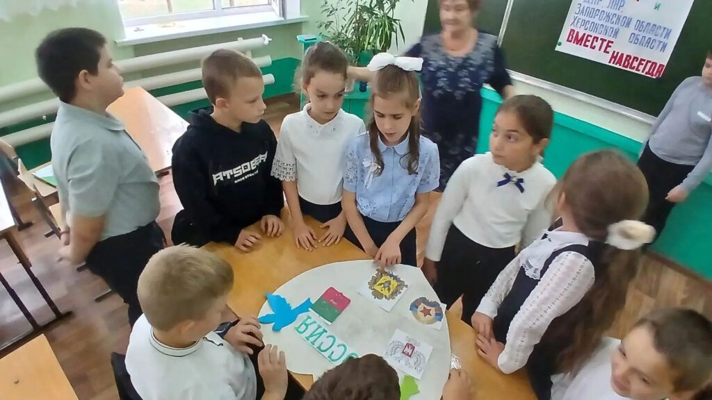 Библиотека с. Родыки филиал №14 приняла участие в патриотической акции 